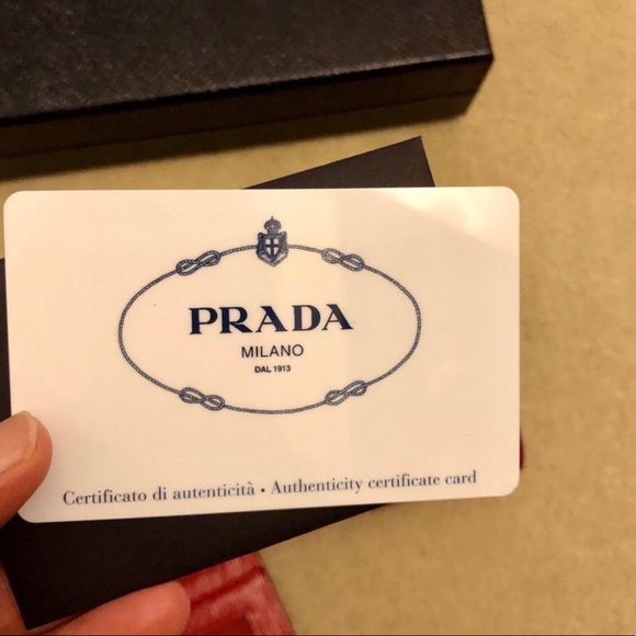 Prada Wallet Red - Picture 3 of 3